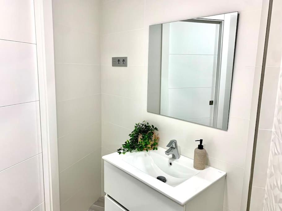 Precioso Apartamento Málaga Buitenkant foto